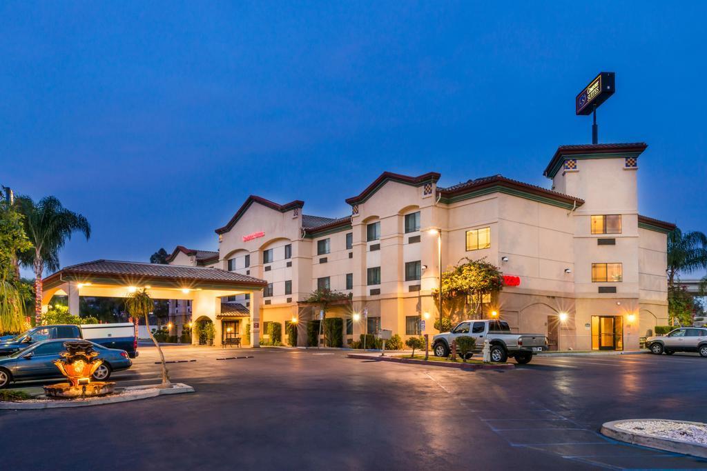 Citrus Suites Redlands Loma Linda Hotel Eksteriør billede